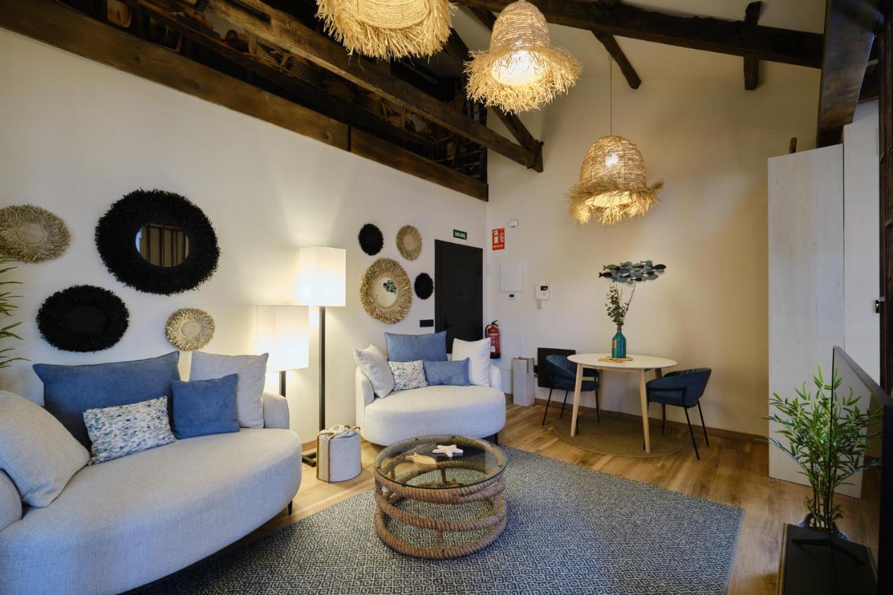 El Amarre - Navega En El Camarote De Un Navio Con Historia - Grupo Querbes Apartment Gijon Bagian luar foto