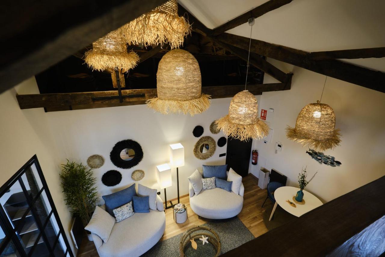 El Amarre - Navega En El Camarote De Un Navio Con Historia - Grupo Querbes Apartment Gijon Bagian luar foto