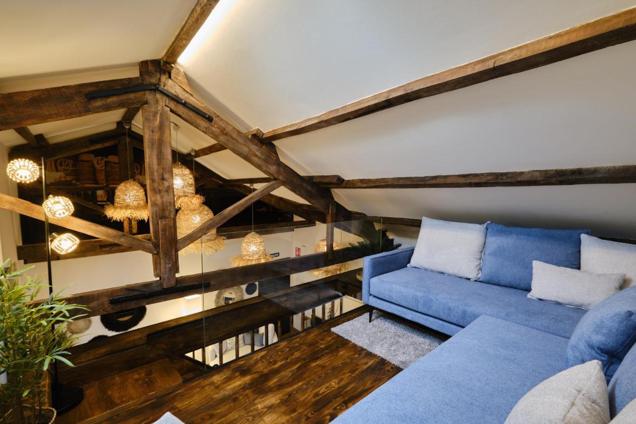 El Amarre - Navega En El Camarote De Un Navio Con Historia - Grupo Querbes Apartment Gijon Bagian luar foto