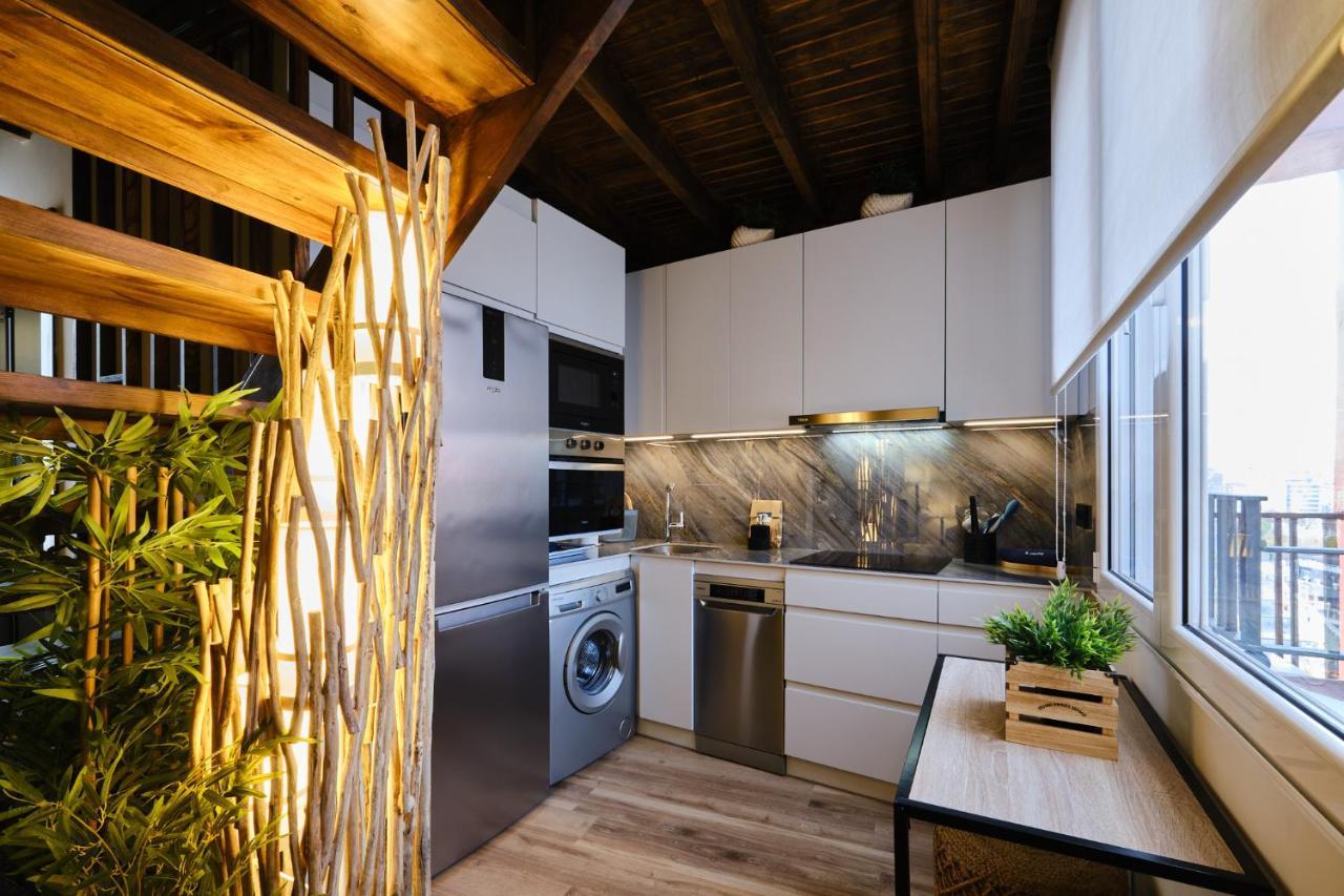 El Amarre - Navega En El Camarote De Un Navio Con Historia - Grupo Querbes Apartment Gijon Bagian luar foto